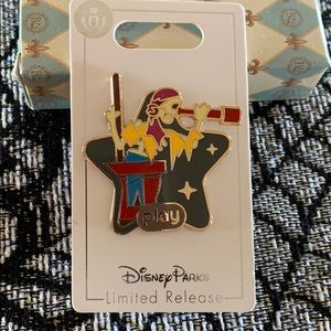 Disney Pirates of the Caribbean Play Pin